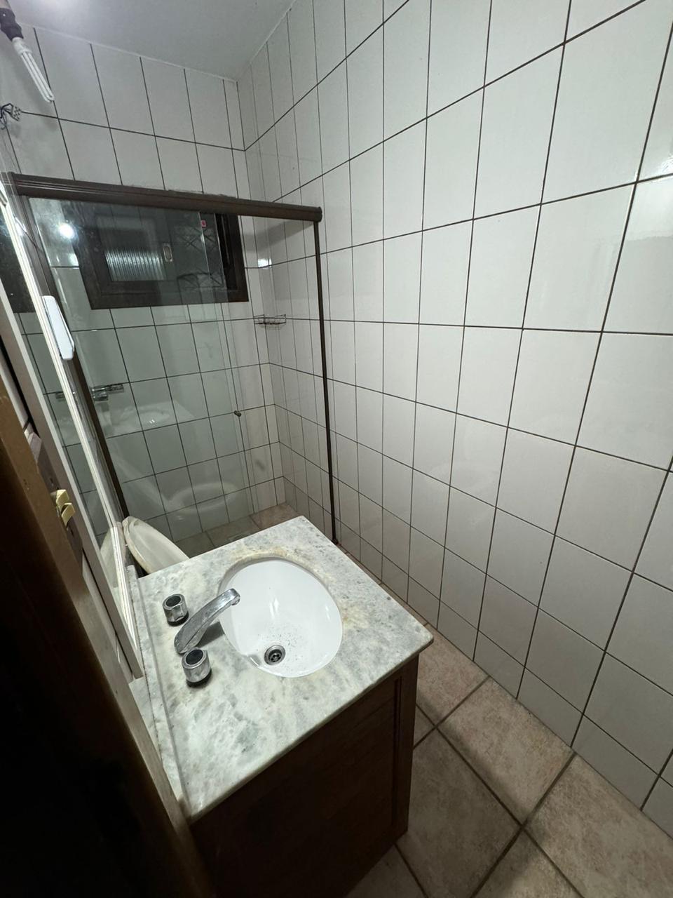 Quarto ITA-03-02 — Itacorubi, Florianópolis, foto 2 de 2