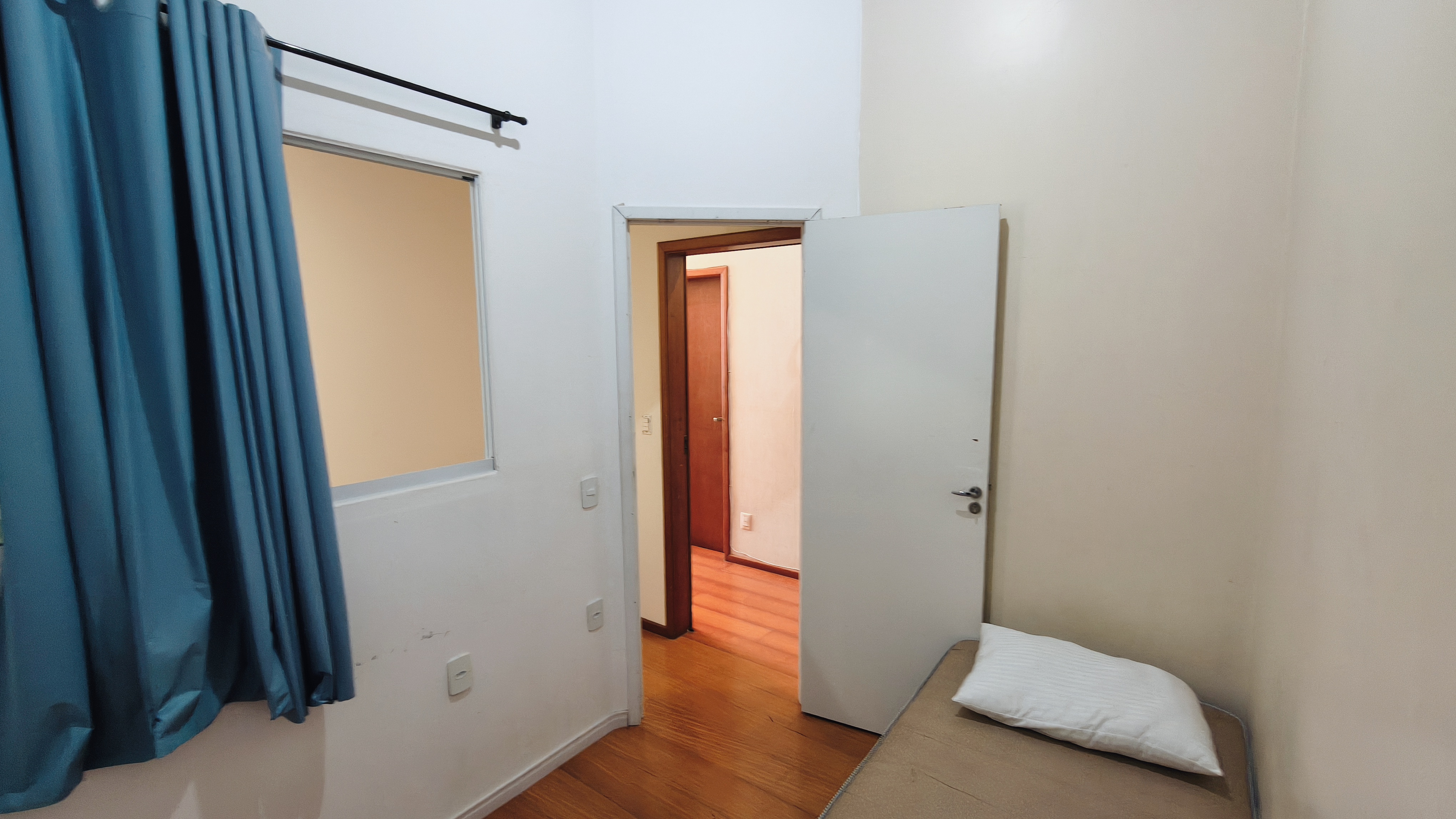 Quarto CAR-01-03 — Carvoeira, Florianópolis, foto 2 de 9