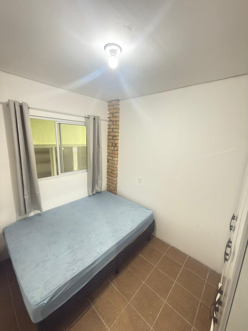 Quarto TRI-03-01 — Trindade, Florianópolis, foto 13 de 25
