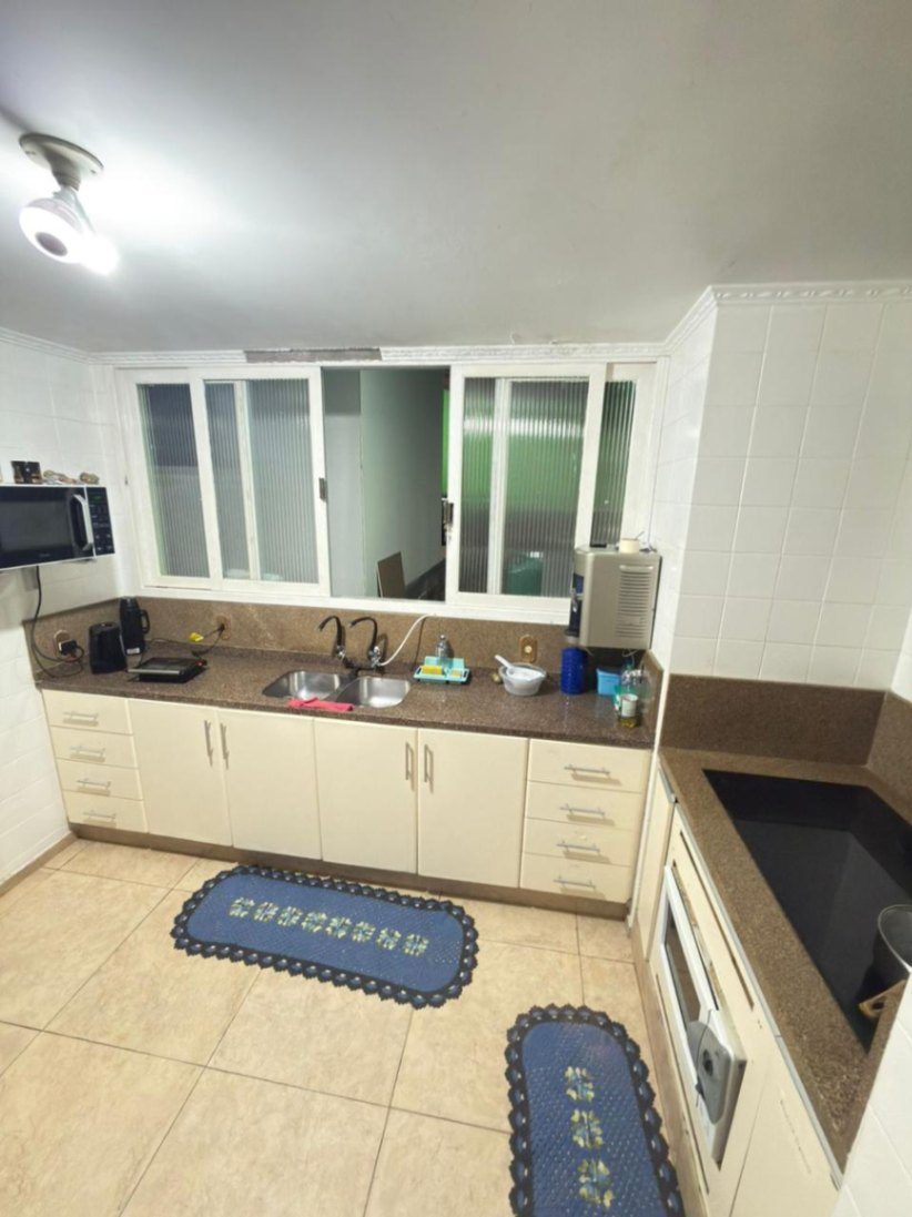 Quarto TRI-03-01 — Trindade, Florianópolis, foto 25 de 25