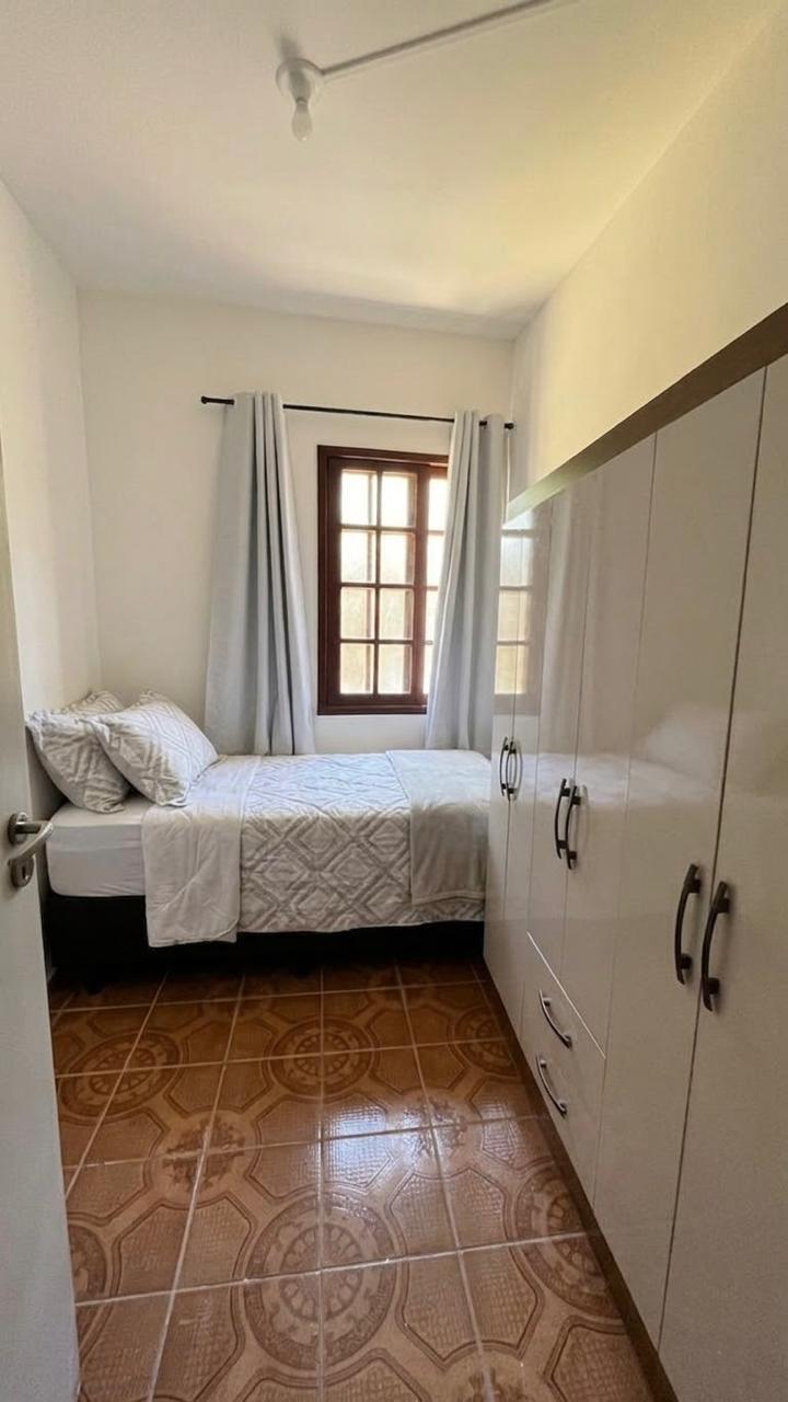 Quarto SAN-01-06 — Santa Mônica, Florianópolis